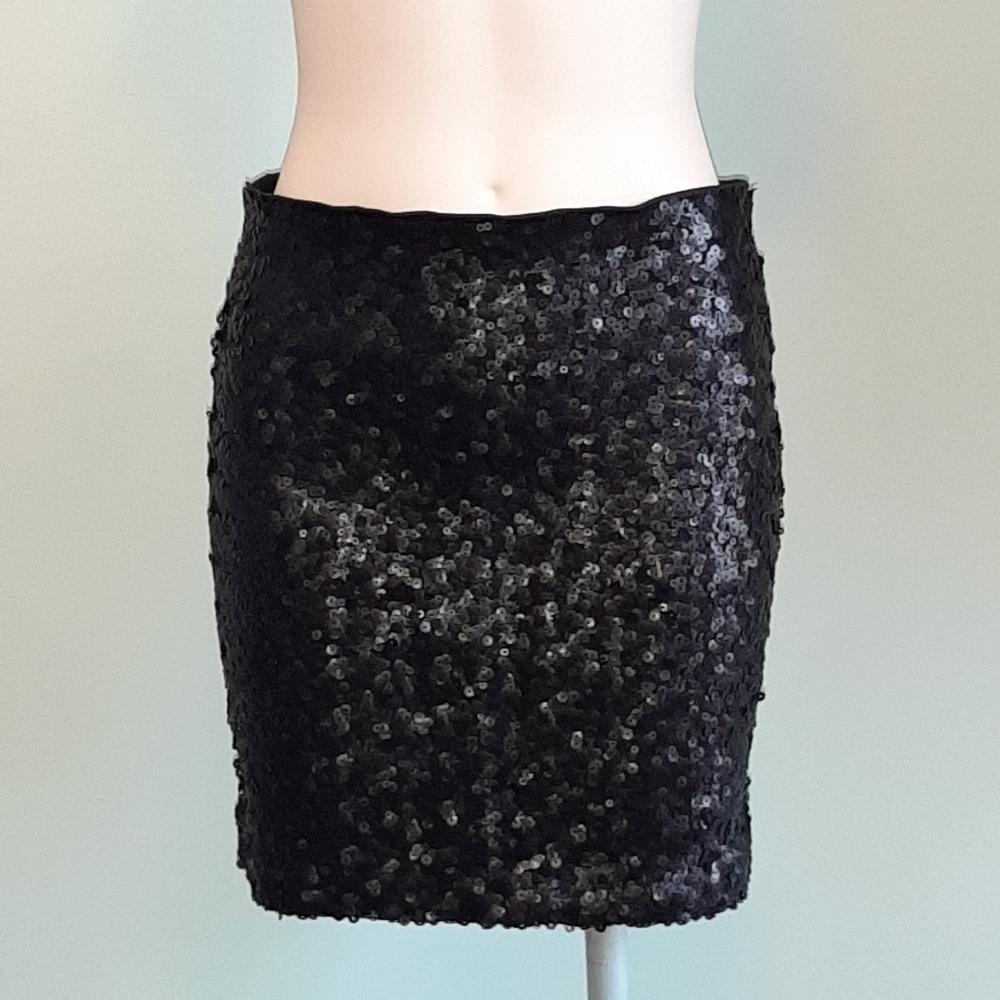 🅱️🅾️G🅾️ Cotton On black sequins sparkling mini skirt